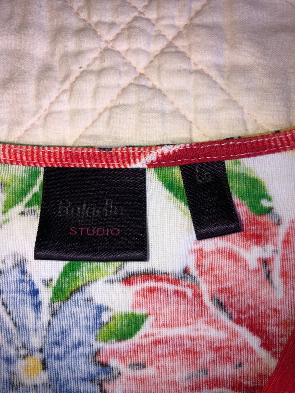 Rafaella Studio Floral Tunic, Size Large - Picture 9 of 9